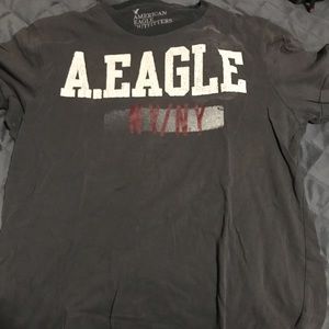 Men’s American Eagle shirt